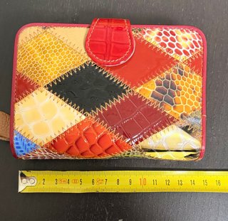 Monedero de Piel Multicolor, colección Sol & Sedas