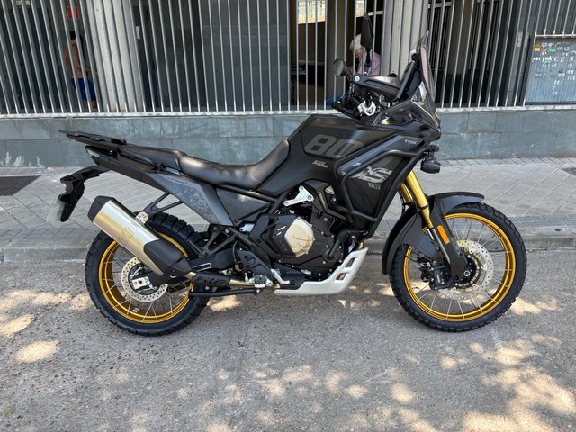 Voge 800 DSX Rally