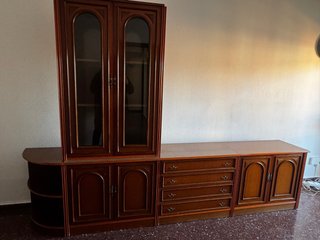 Mueble de Comedor de Madera
