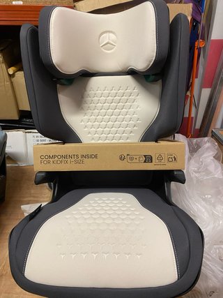 Silla de coche Mercedes-Benz Kidfix i-Size