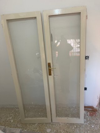 2 Ventanas de Madera con Cristal