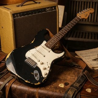 Guitarra Fender Squier Stratocaster Distressed