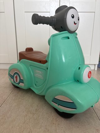 Moto correpasillos Fisher-Price