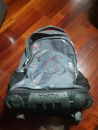 Mochila con ruedas Totto