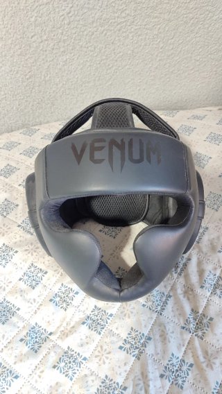 Casco de Boxeo Venum