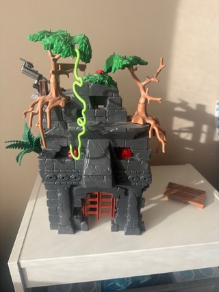 Guarida Playmobil