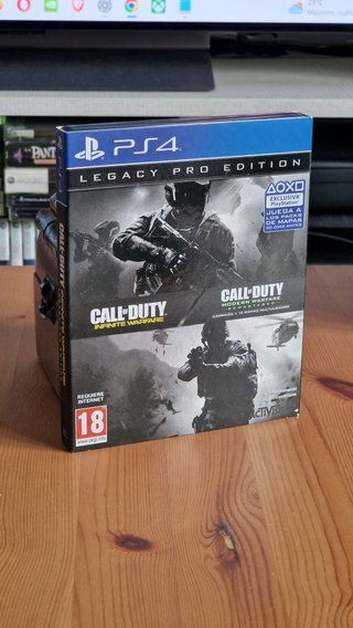 Call of Duty Infinite Warfare Legacy Pro PS4