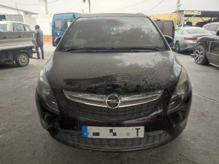 Despiece Opel Zafira C Tourer 1.6 CDTI 2016