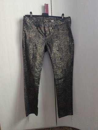 Pantalón largo de fiesta negro y dorado