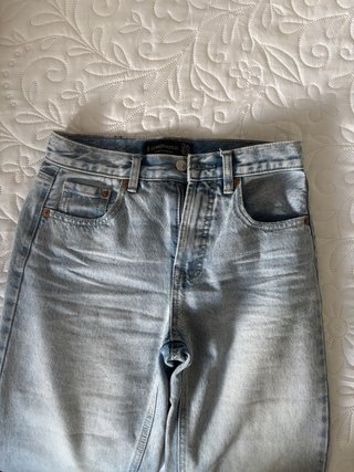 Pantalón vaquero recto Stradivarius