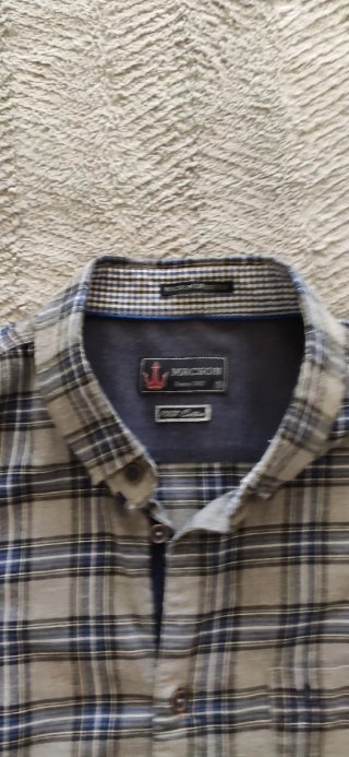 Camisa de cuadros con coderas