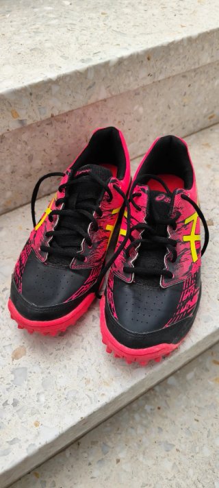 Zapatillas Hockey Asics Talla 40