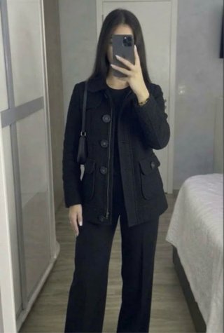 Abrigo negro Zara