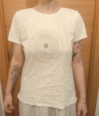 Camiseta Blanca con Estampado
