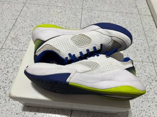 Zapatillas de Voleibol Blanco y Azul