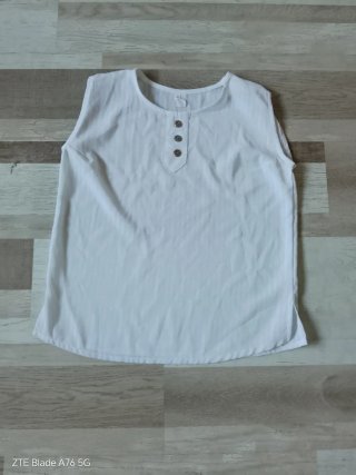 Blusa blanca sin mangas