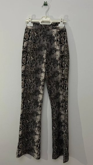 Pantalón con estampado de serpiente