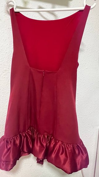Vestido Granate con Volante
