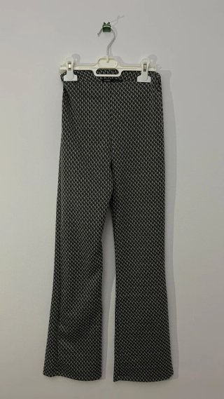 Pantalones Pull&Bear Estampados