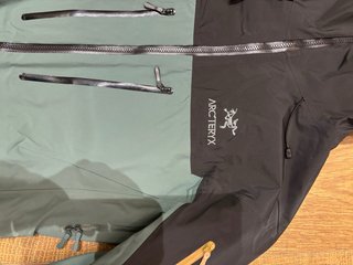 Chaqueta Arc'teryx Alpha SV talla L hombre