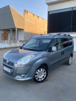 FIAT Doblò 2011