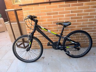 Bicicleta de Montaña con Suspensión Delantera