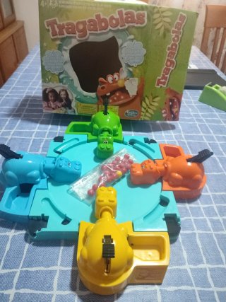 Juego de mesa Tragabolas Hasbro
