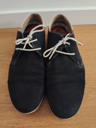 Zapatos tipo pisamierdas azules
