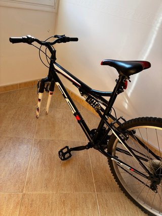 Bicicleta de Montaña Doble Suspensión