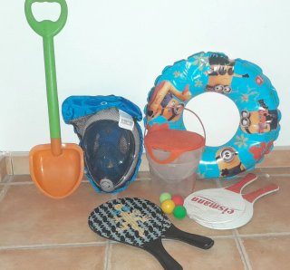 Lote de juguetes y accesorios de playa