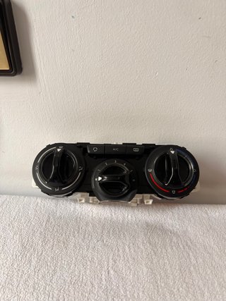 Mando Calefacción y Aire Acondicionado Peugeot 208