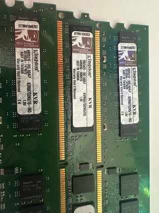 3 Módulos Memoria RAM Kingston DDR2