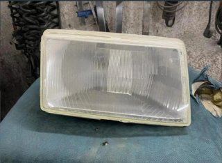 Faro delantero derecho Renault Trafic