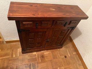 Mueble de entrada antiguo de madera