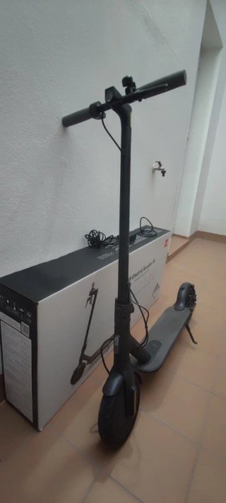 Patinete Eléctrico Xiaomi Mi Electric Scooter 1S