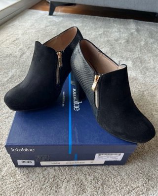 Botines Negros LOLABLUE Talla 37