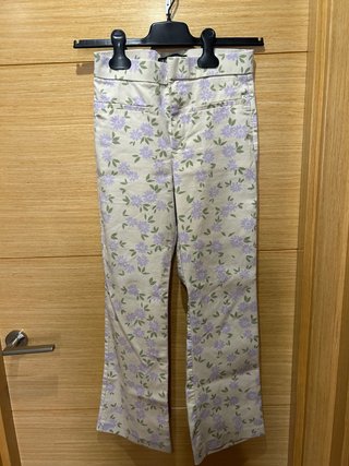 Pantalón Zara Flores Talla S