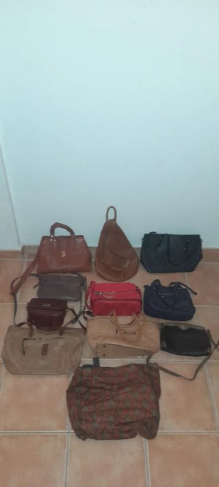 Lote de 11 bolsos variados