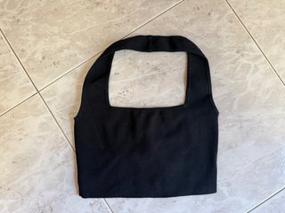 Top Negro de Cuello Halter