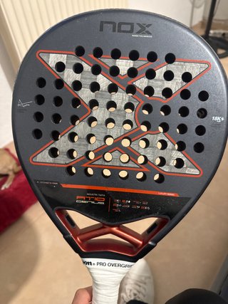 Pala de Pádel Nox AT10 Genius 18K