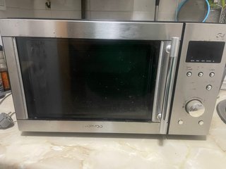 Microondas Daewoo con Grill