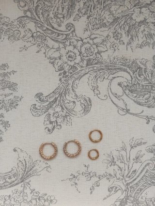 Conjunto de 4 Pendientes de Acero Dorado