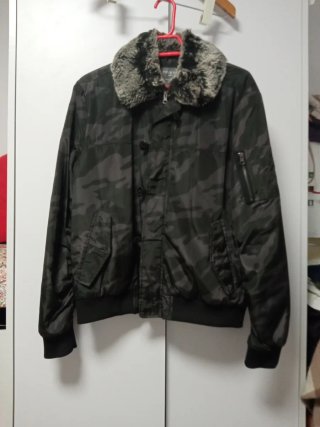Anorak Camuflaje Primark Talla S