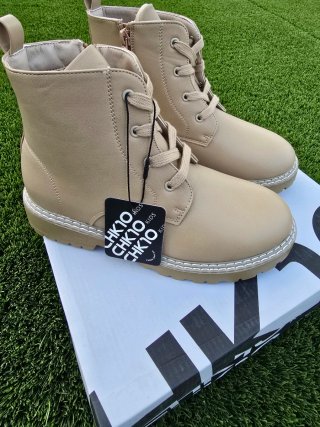 Botas CHK10 Beige Talla 37