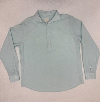 Camisa polera Alvaro Moreno turquesa. Talla 44