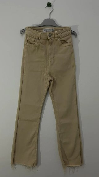 Pantalones Stradivarius Beige Talla 32