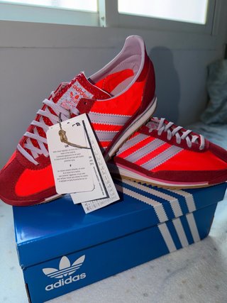 Zapatillas adidas Rojas Talla 36.