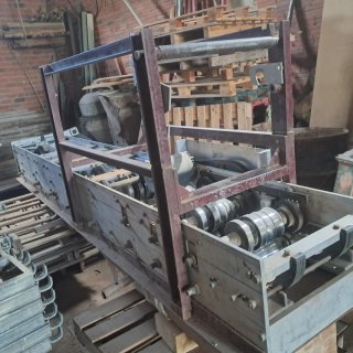 Máquina Perfiladora de Canalones