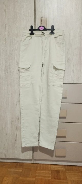 Pantalón Cargo Beige Mujer