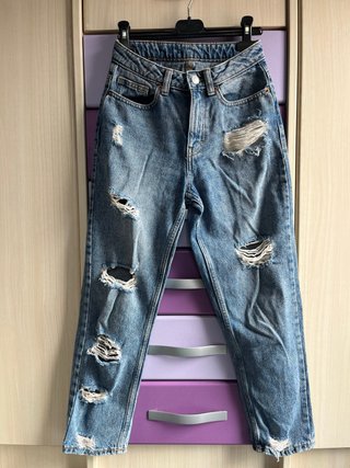 Pantalones Vaqueros Rotos